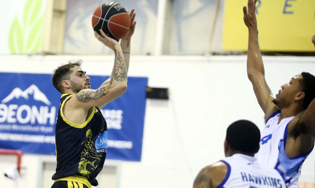 Ιωνικός - Άρης 90-97: Ο Τολιόπουλος κέρδισε τον Μαυροκεφαλίδη