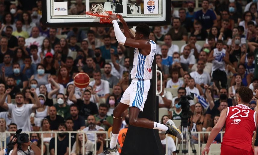 Ελεύθερος από τους Μπουλς ο Κώστας Αντετοκούνμπο - Επιστρέφει στη Euroleague
