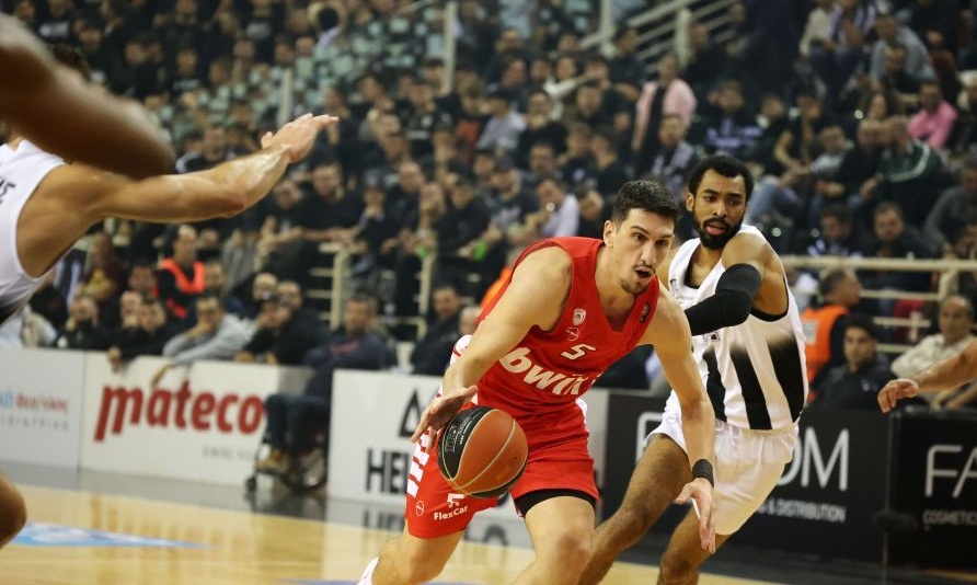 Ολυμπιακός: Εκτός Φαλ και Λαρεντζάκης