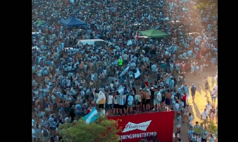 Μουντιάλ 2022 – Φιέστα χωρίς αλκοόλ δεν γίνεται: «Φέραμε τις μπύρες»!