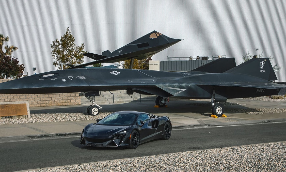 Τη συνεργασία του αιώνα ανακοίνωσαν Lockheed και McLaren