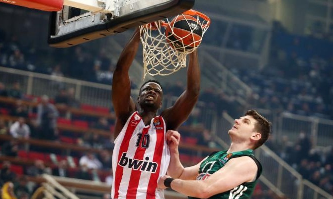 Ολυμπιακός-Φαλ: «Γνωρίζαμε ότι έπρεπε να κάνουμε ένα βήμα μπροστά όλοι μας»