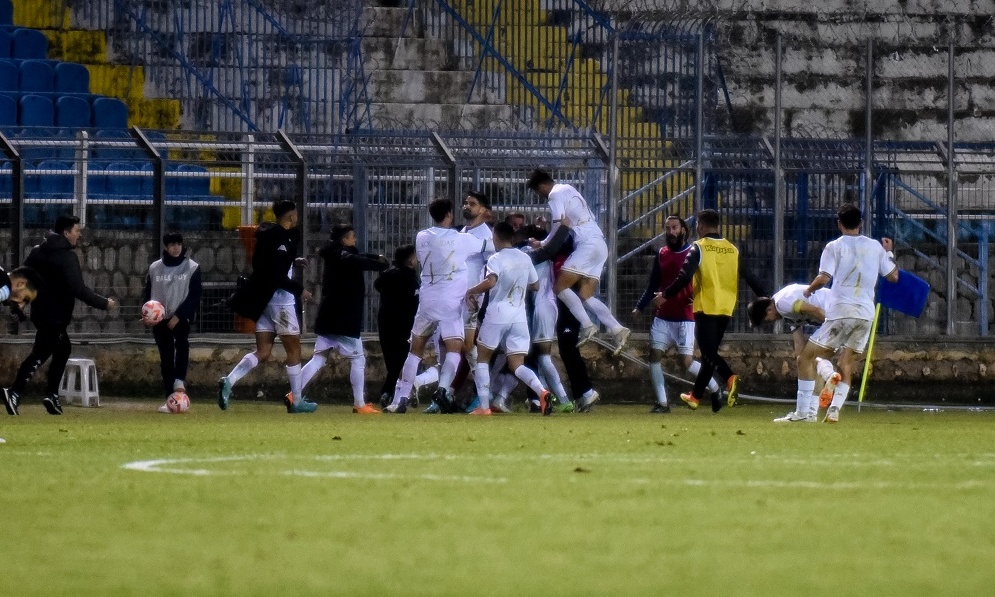 Athens Kallithea: Ενίσχυση με Βλάχο