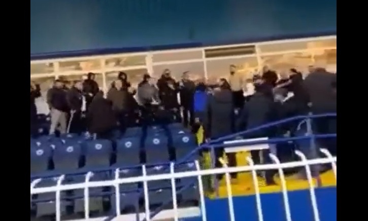 Ατρόμητος - Ιωνικός: Βίντεο από το ξύλο στις εξέδρες μεταξύ οπαδών