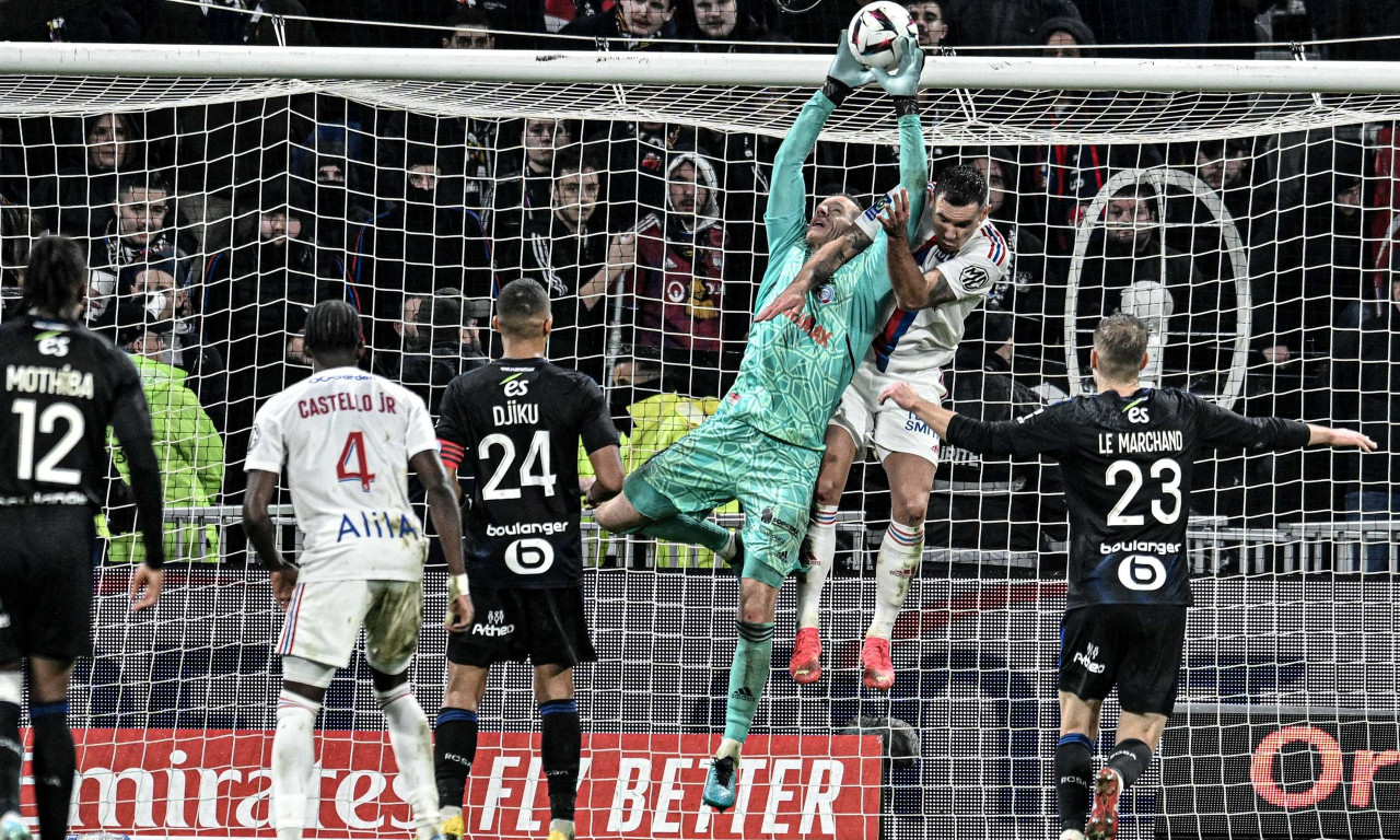 Ligue 1: Η Στρασμπούρ «πλήγωσε» τη Λιόν