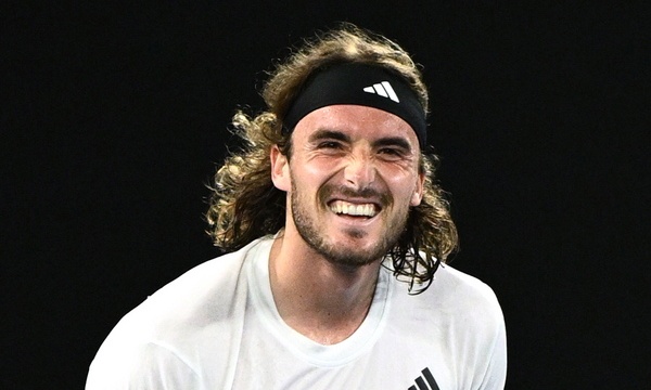 Australian Open: Ενθουσιασμένος ο Στέφανος Τσιτσιπάς - «Τι υπέροχη βραδιά» (video)