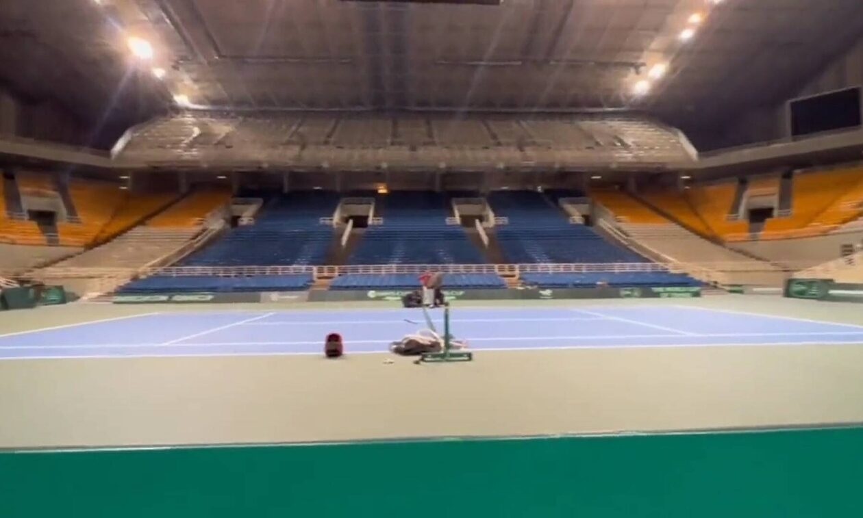 Στέφανος Τσιτσιπάς: Γεμίζει το ΟΑΚΑ για το Davis Cup - Το τηλεοπτικό πρόγραμμα