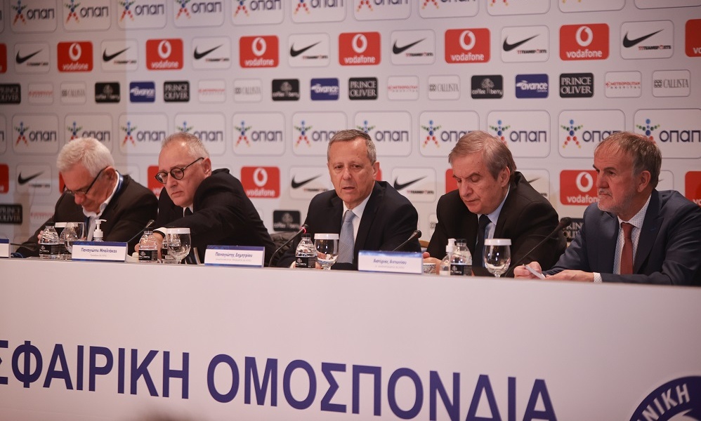 ΕΠΟ: Υπερψηφίστηκε η αλλαγή καταστατικού - Μοναδικό «λευκό» από Ολυμπιακό