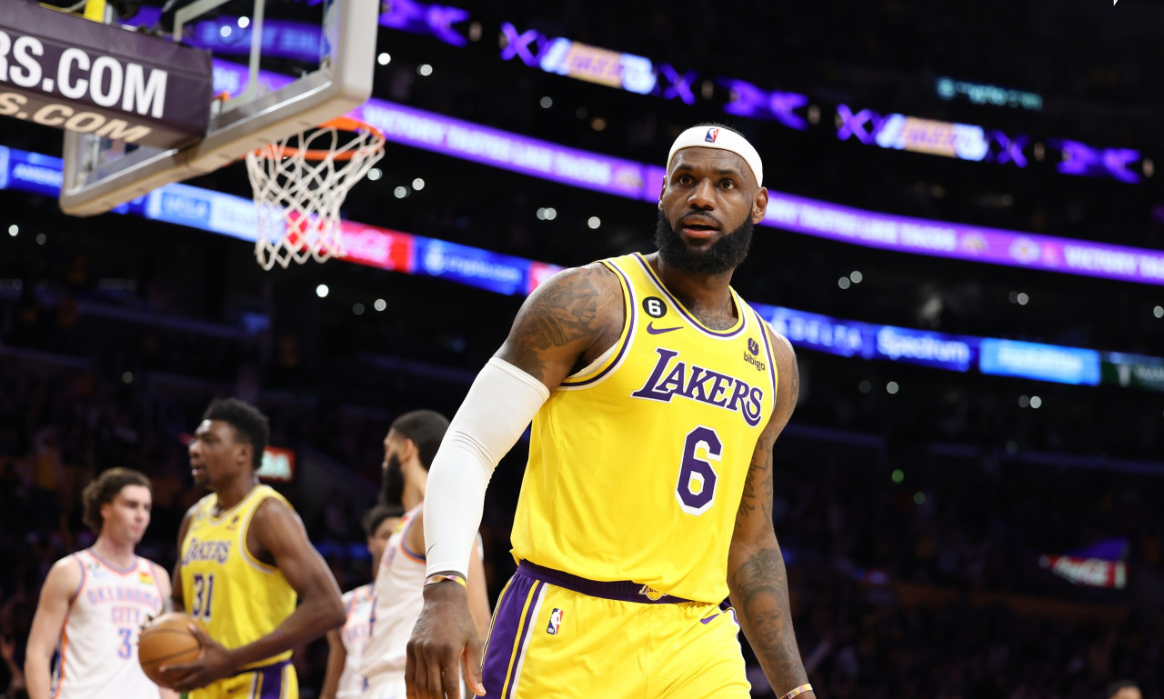 NBA: Έγραψε ιστορία ο ΛεΜπρόν Τζέιμς - Ο κορυφαίος σκόρερ του πρωταθλήματος (videos)