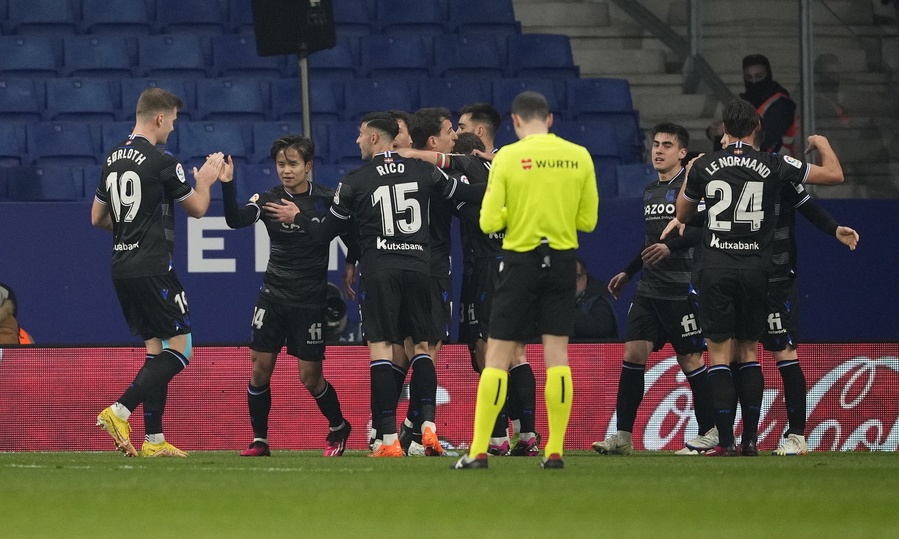 La Liga: Απόδραση της Ρεάλ Σοσιεδάδ από τη Βαρκελώνη και φουλ για Champions League
