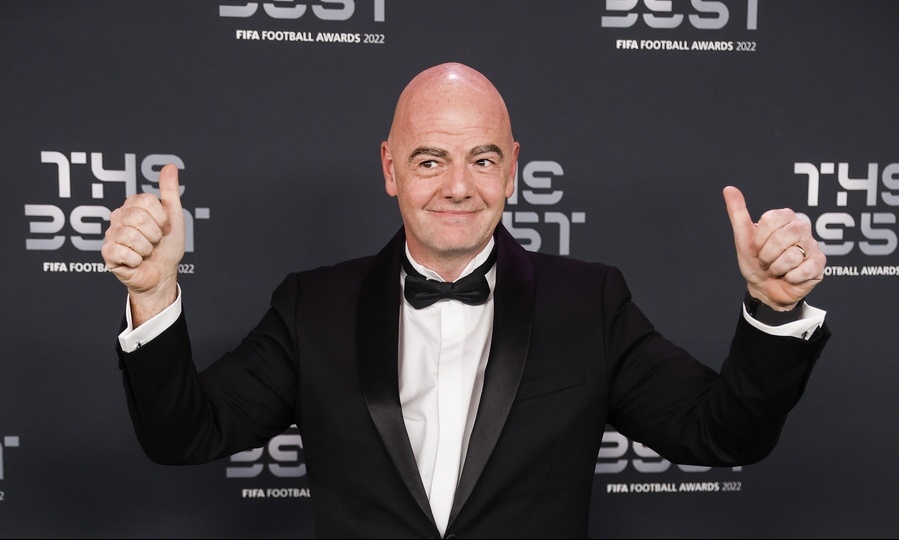 FIFA: Ξανά πρόεδρος ο Ινφαντίνο