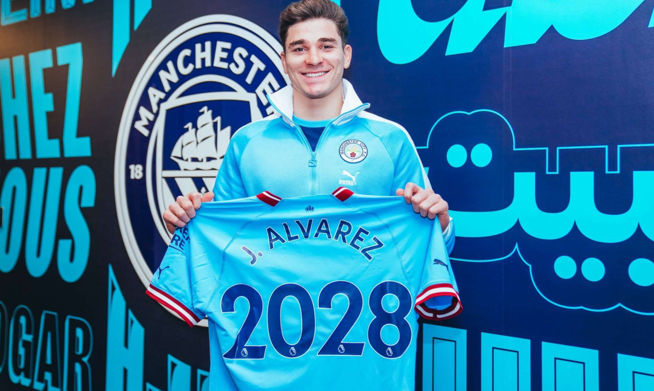Μάντσεστερ Σίτι: Νέο συμβόλαιο στον Χουλιάν Άλβαρες