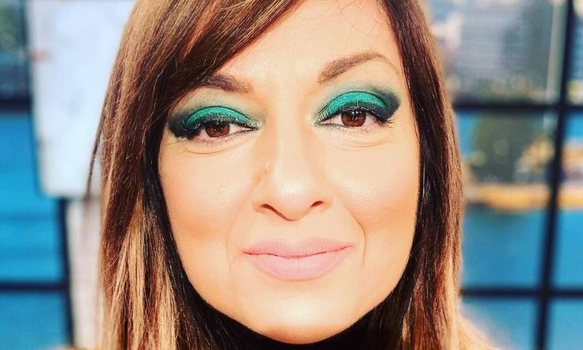 Σοφία Μουτίδου: Έτσι είναι το σώμα της - Ποζάρει μόνο με μαγιό