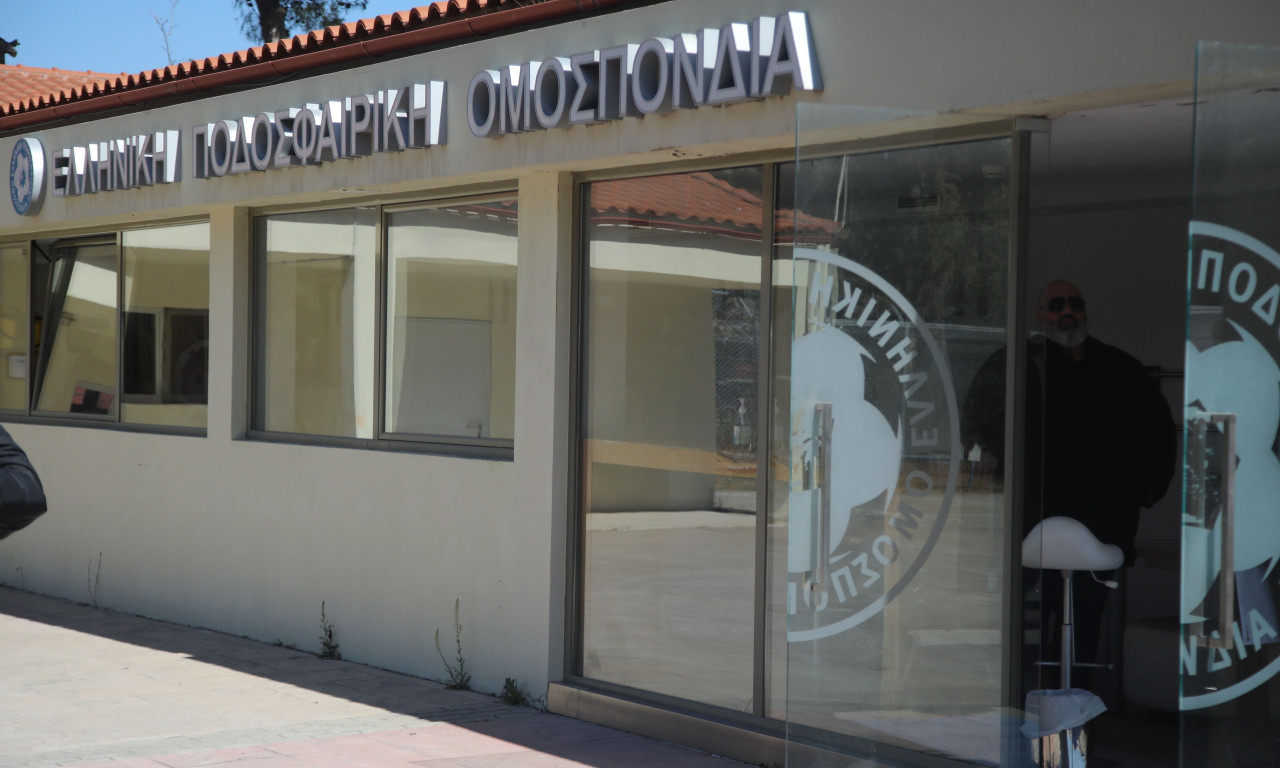 Super League: Μετά από τέσσερις ώρες συμφώνησαν ότι διαφωνούν για τη διαιτησία