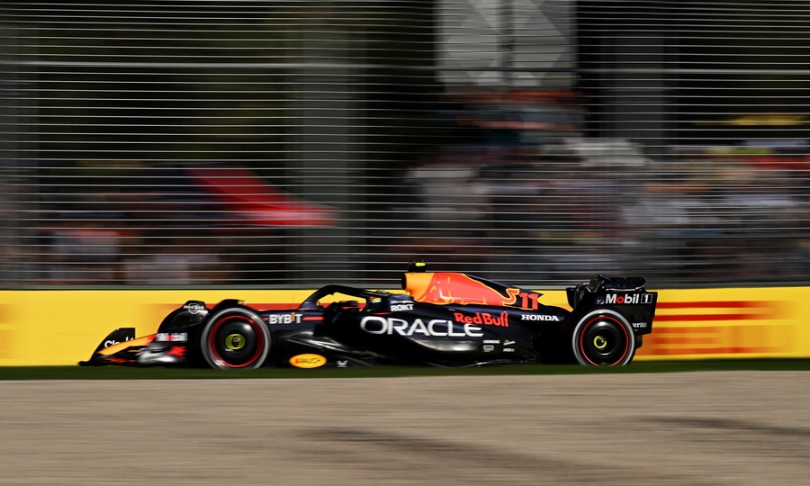 Formula 1: Ανώτερος ο Φερστάπεν στην Αυστραλία | Χάος στο φινάλε με κόκκινες σημαίες (videos)