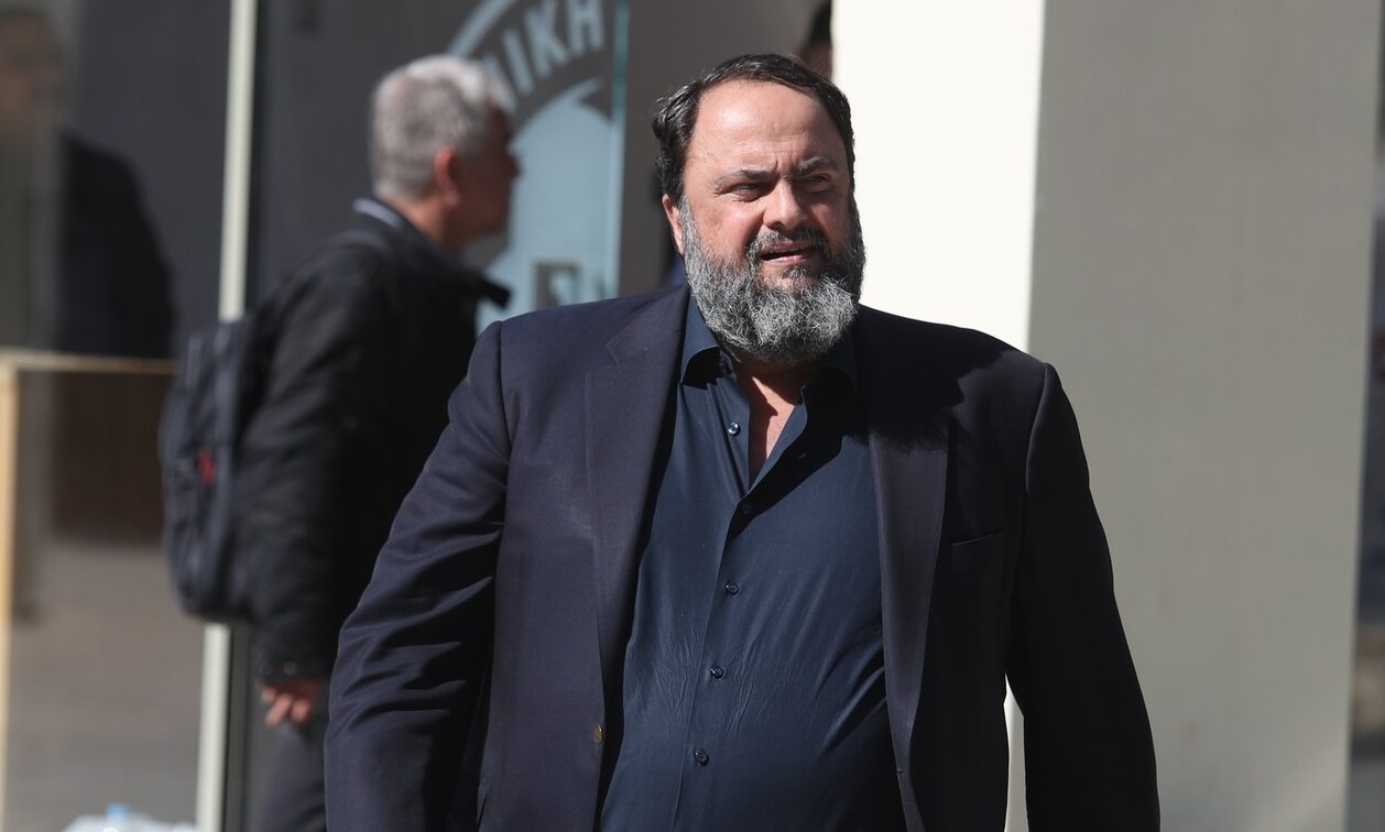 Super League: Ένταση Μαρινάκη με Κοσμά | «Όλο ένα στημένο σκηνικό»