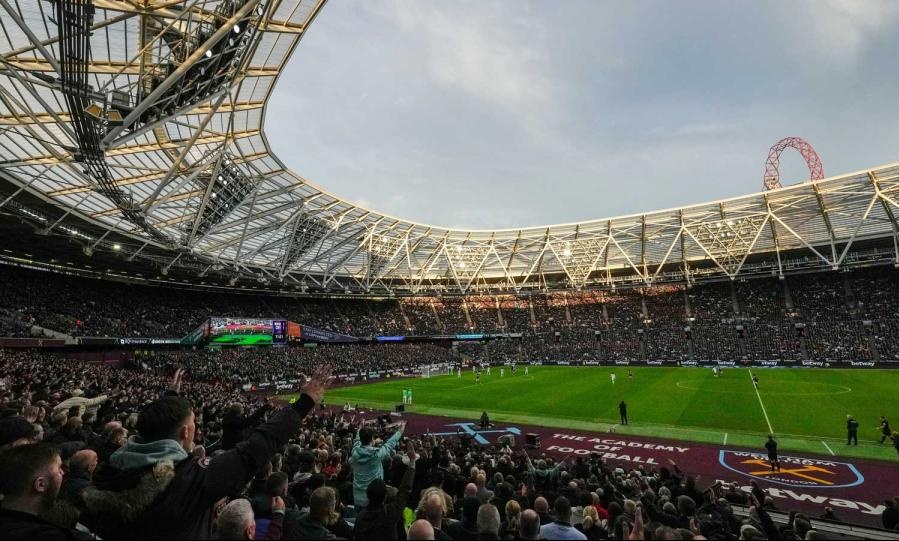 Europa Conference League: Τραγωδία μετά το Γάνδη – Γουέστ Χαμ | Νεκρός Άγγλος οπαδός