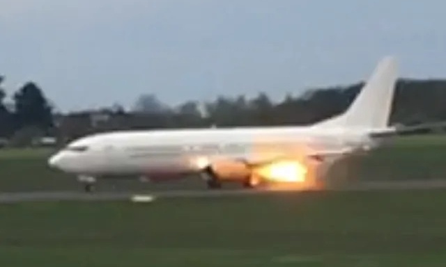 Στιγμές τρόμου για την Άρσεναλ: Φωτιά στον κινητήρα από πουλί στο αεροπλάνο της γυναικείας ομάδας