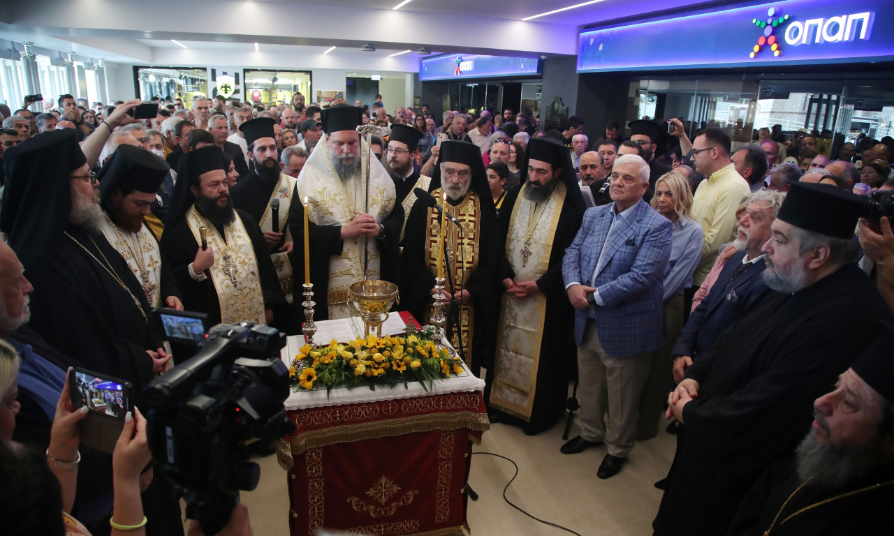 ΑΕΚ: Τελέστηκαν τα θυρανοίξια του Ιερού Ναού Αγίας Σοφίας – Αγίου Λουκά στην «OPAP Arena»