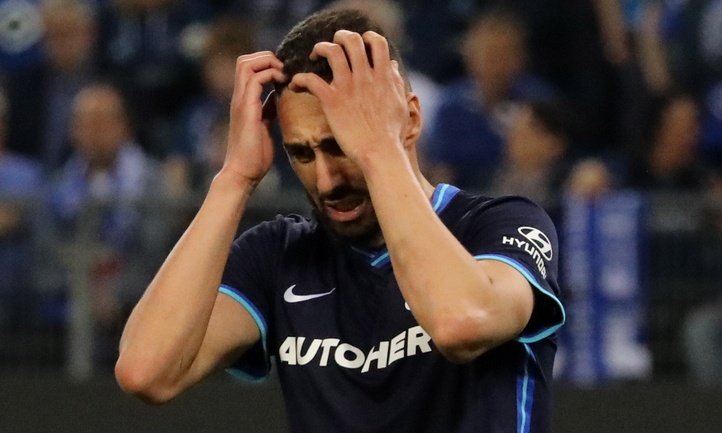 Διεθνής ποδοσφαιριστής συνελήφθη επειδή πήγε να στραγγαλίσει την 15χρονη αδερφή του