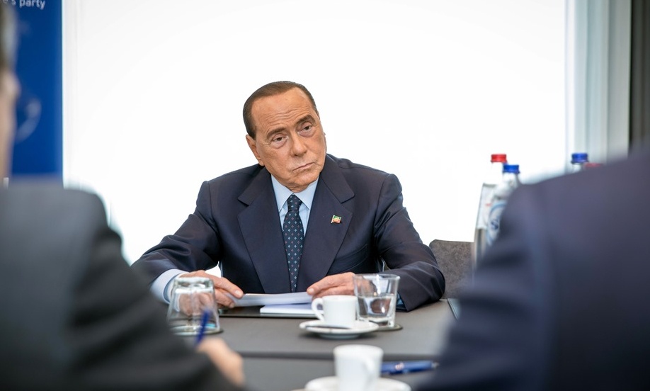 Θρήνος στην Ιταλία - Πέθανε ο Σίλβιο Μπερλουσκόνι