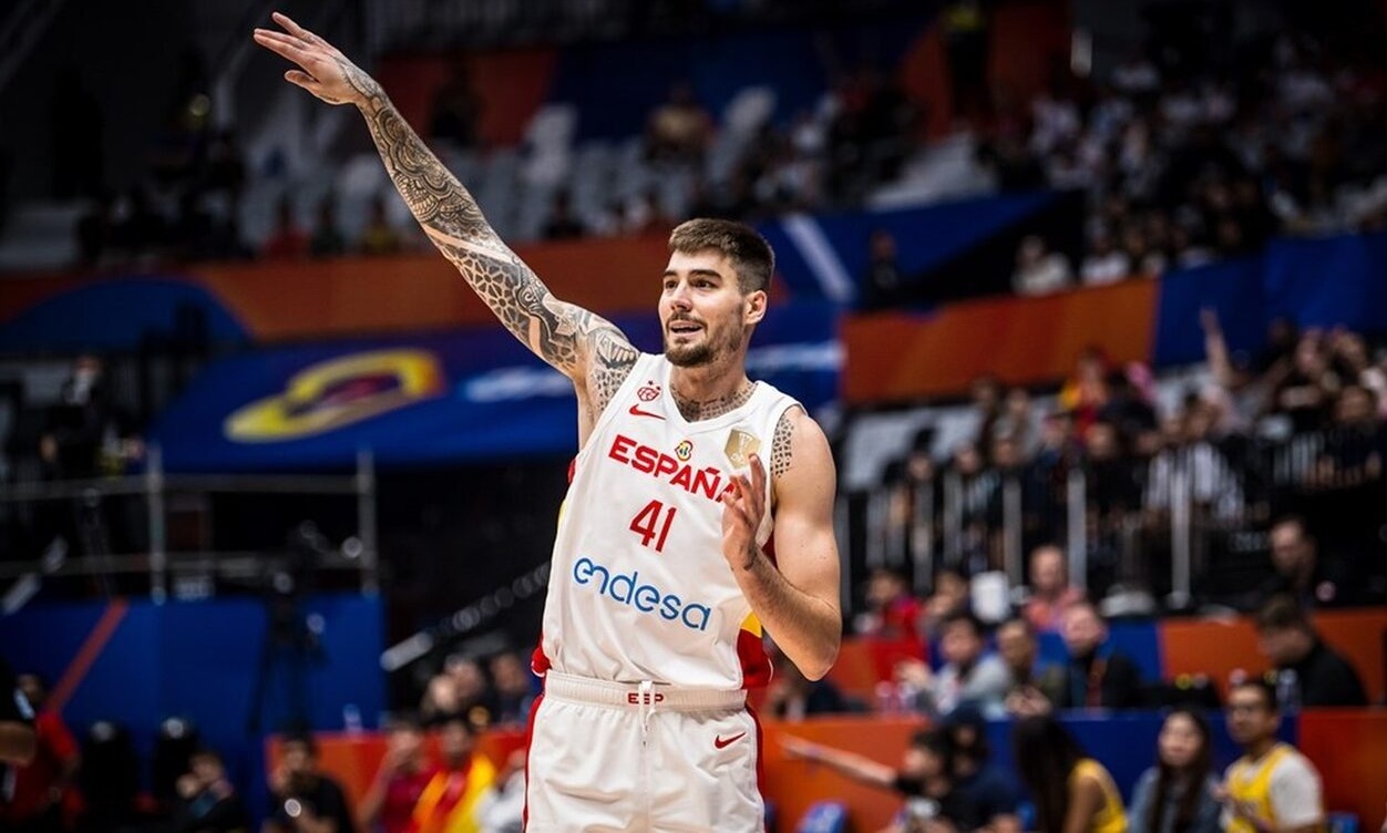 Μουντομπάσκετ 2023: Λατρεία για Χουάντσο Ερνανγκόμεθ στην Ινδονησία