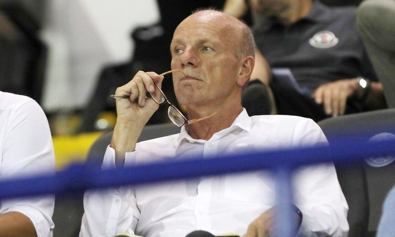 Super League: Τέλος ο Μπένετ από την ΚΕΔ! Παραιτήθηκε λόγω του Παναθηναϊκός - ΑΕΚ