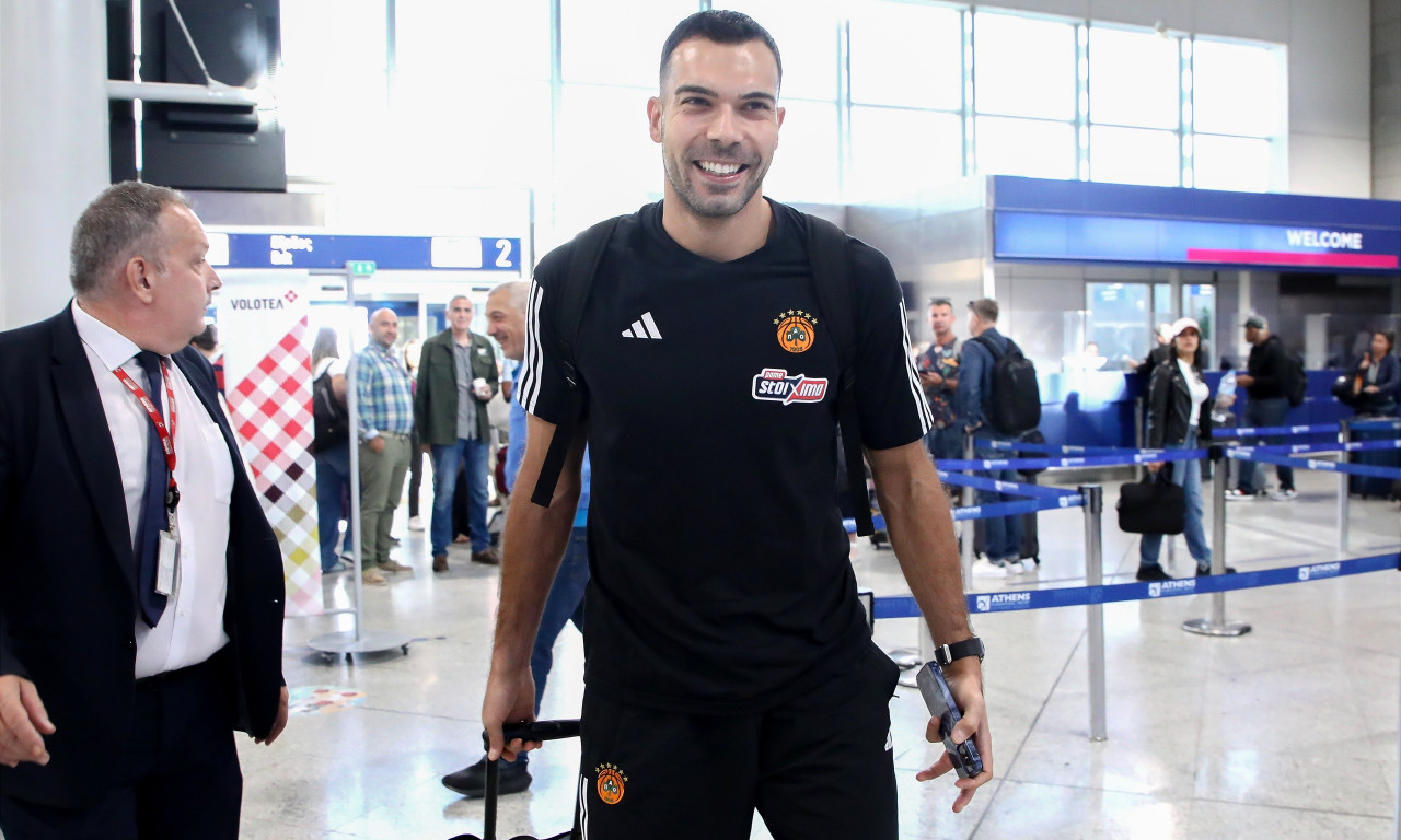 Super Cup 2023: O Κώστας Σλούκας τα είπε σε φιλικό κλίμα με Παπανικολάου και Λαρεντζάκη