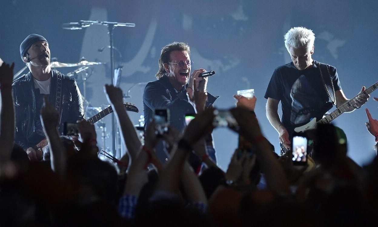 U2: Δύο χρόνια μετά επιστρέφουν με νέο τραγούδι