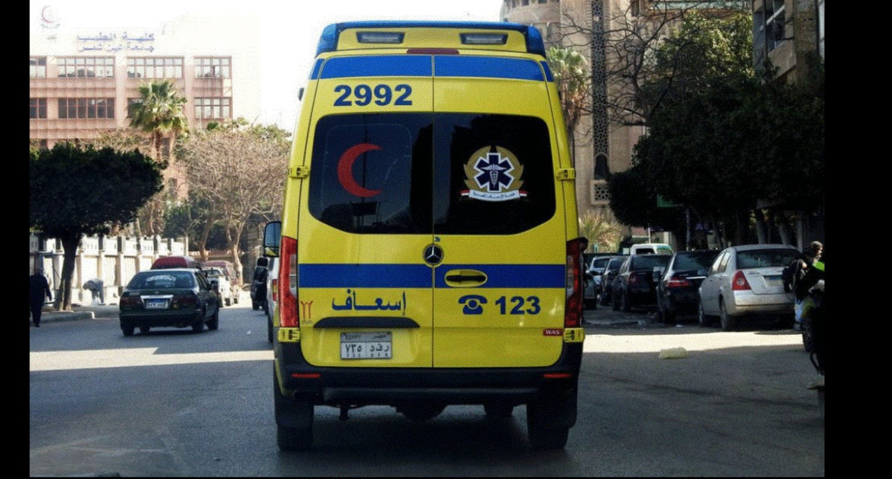 Φρίκη: Μητέρα αποκεφάλισε τον γιο της και έφαγε το κεφάλι του - Τι ειπώθηκε στη δίκη