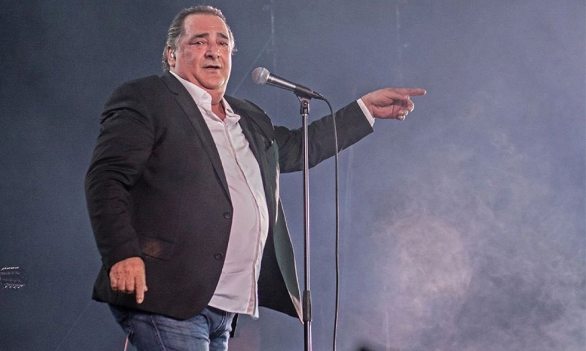 Βασίλης Καρράς: Το πρώτο βράδυ στο σπίτι του μετά το εξιτήριο