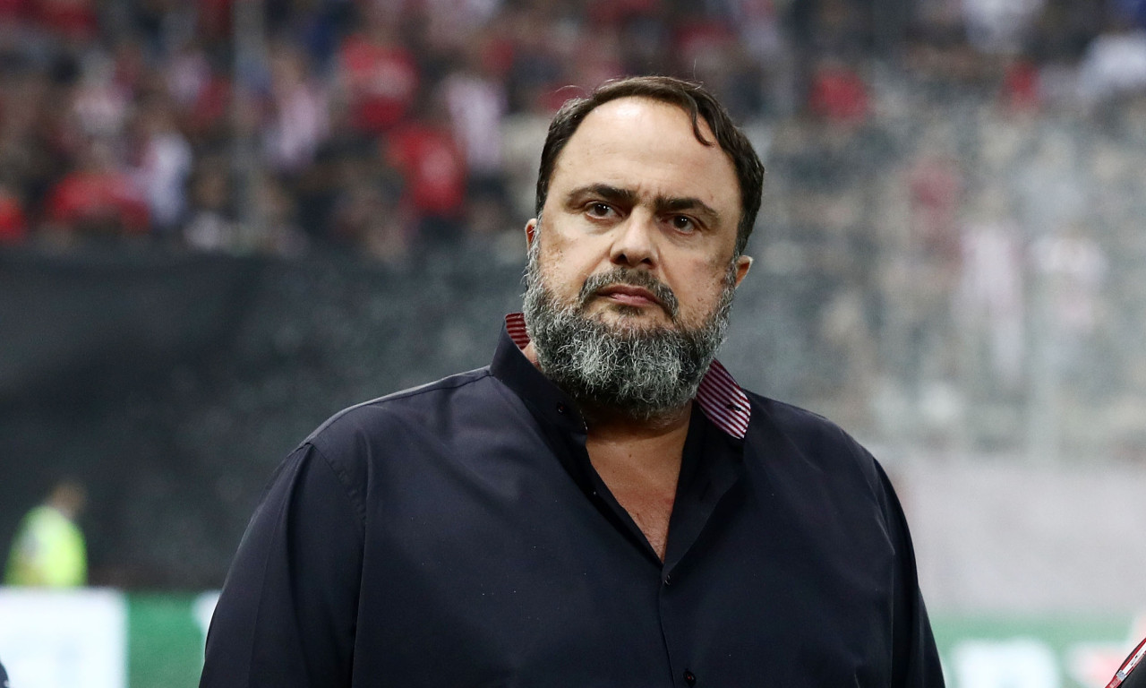 Μαρινάκης προς ΕΠΟ: «Βάλατε παίκτες μεγάλων πρωταθλημάτων να κάνουν προπόνηση σε βούρκο»