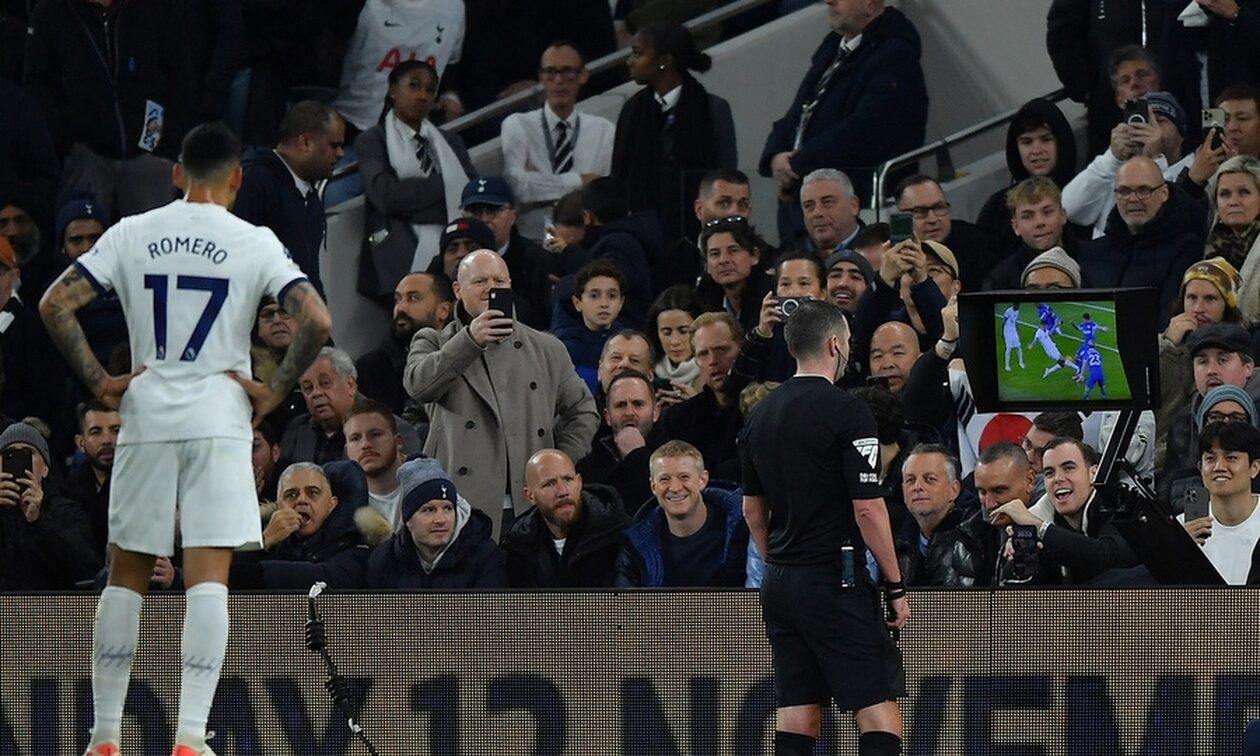 Premier League: Ζήτησε βοήθεια από πιλότους για την επικοινωνία διαιτητών με VAR