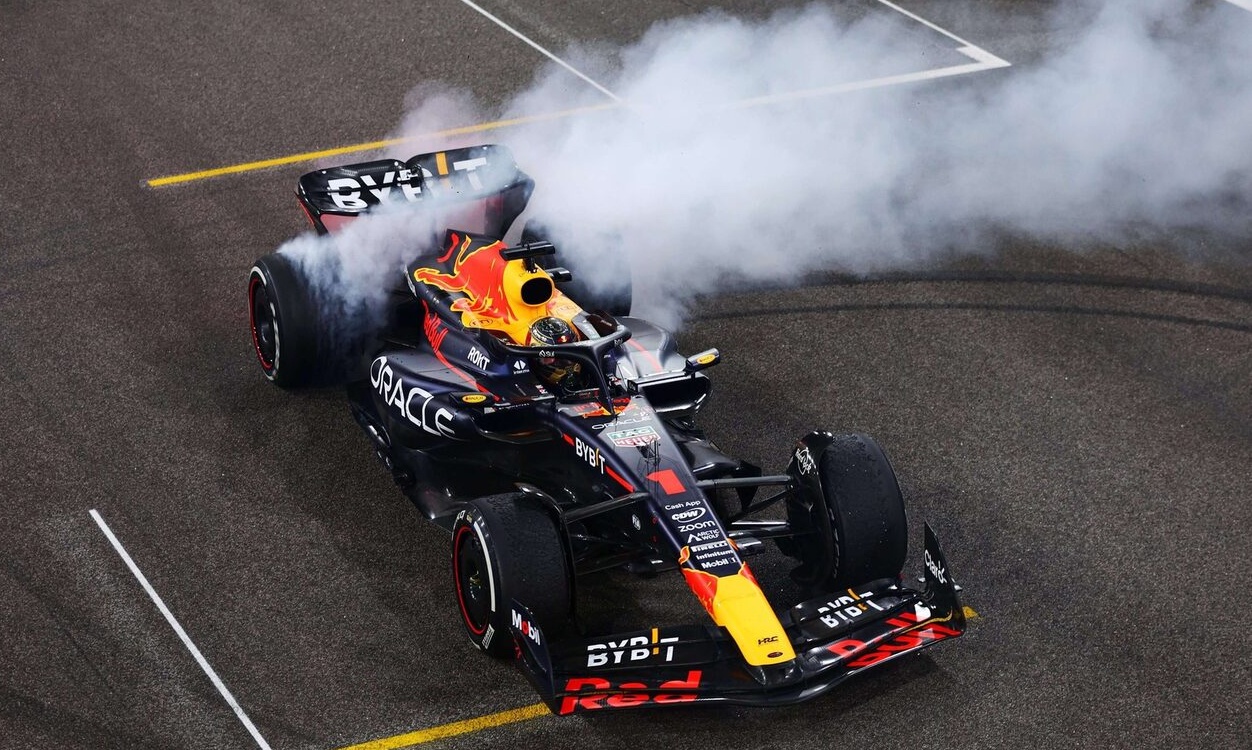 Formula 1: Ολοκλήρωση σεζόν με τη 19η νίκη του Φερστάπεν