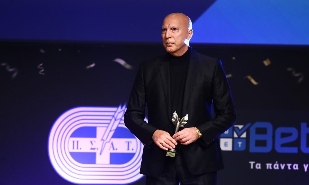 Νίκος Γκάλης: Το μήνυμά του για το 2024 - «Καλύτερη χρονιά με ανθρωπιά»