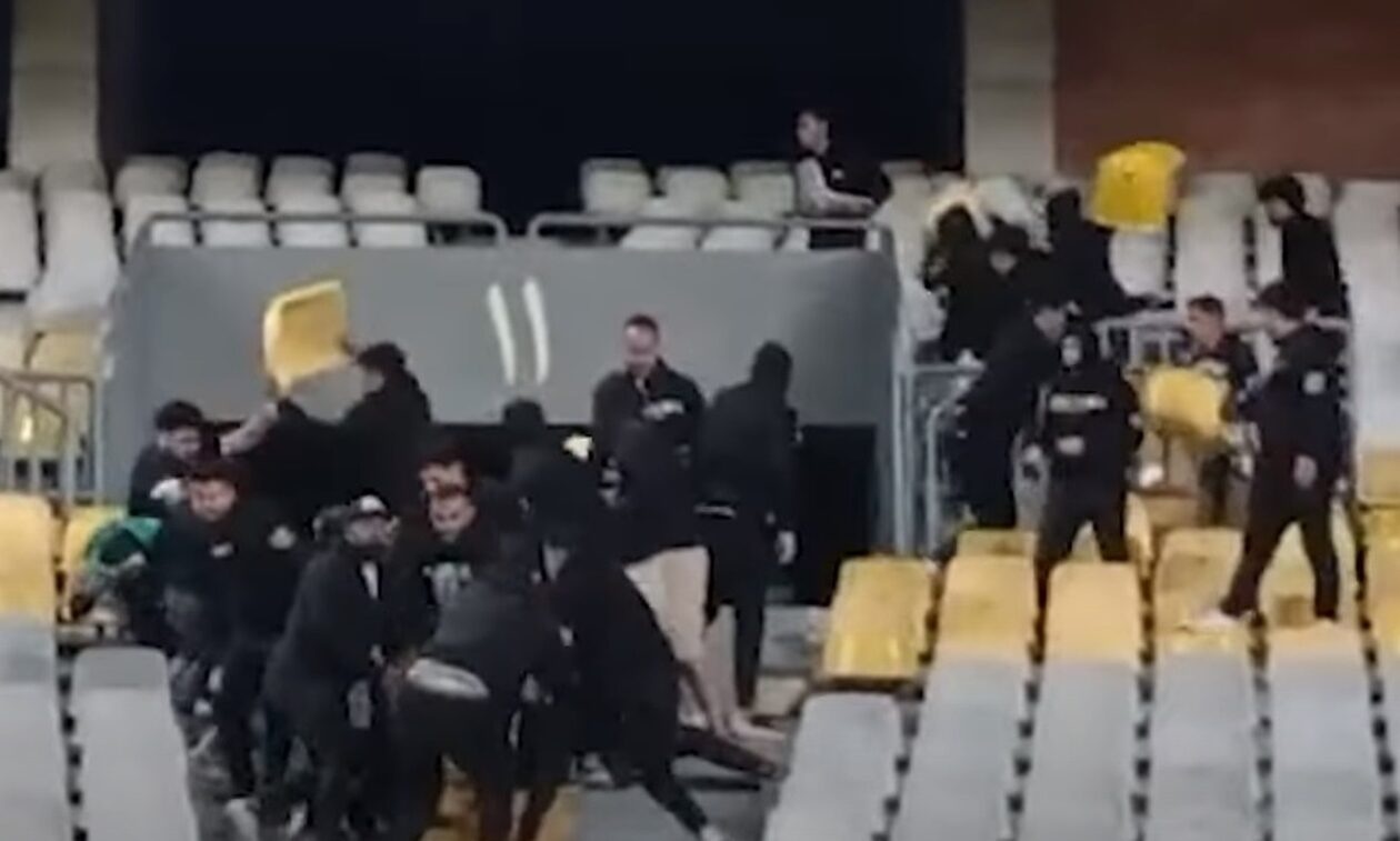 Άγρια επεισόδια στην Αίγυπτο - Μάχες σώμα με σώμα στις εξέδρες (video)
