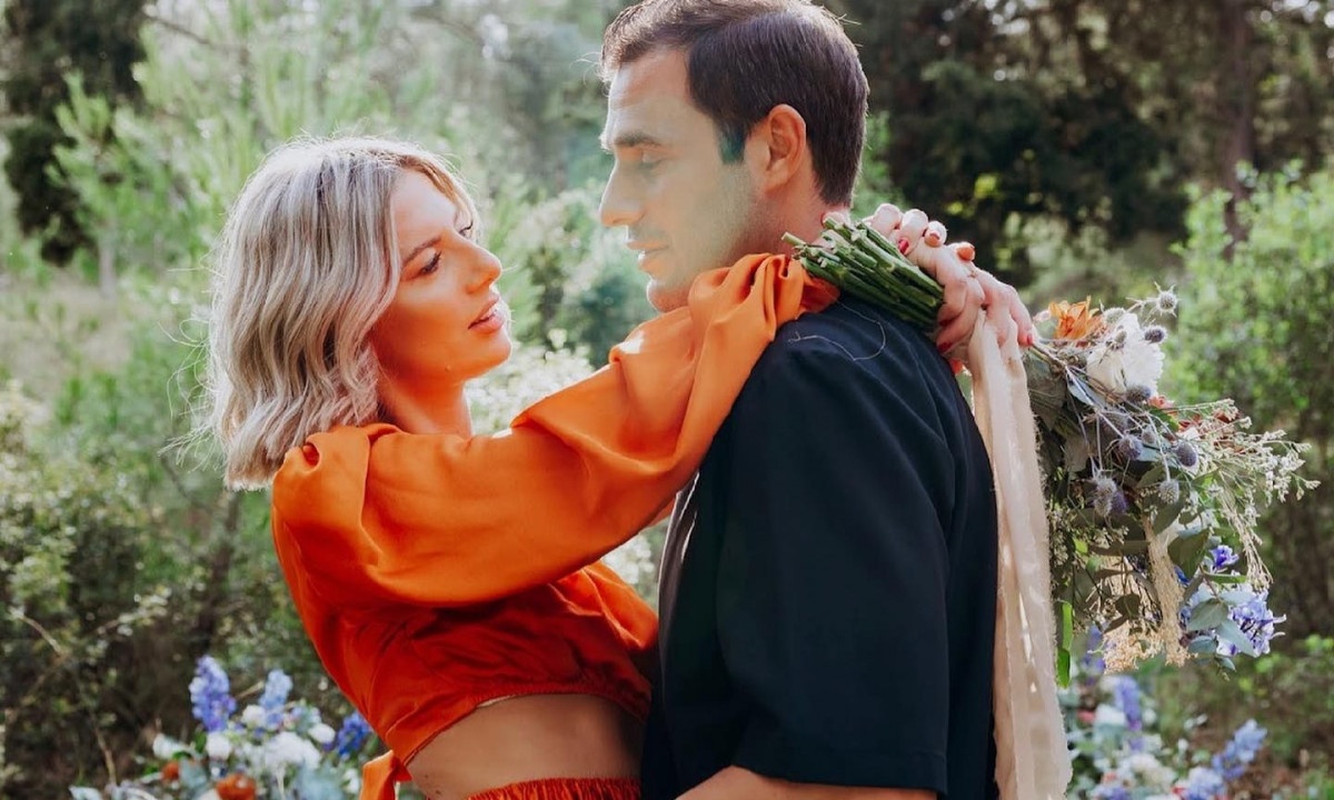 H Eλένη Χαμπέρη ντύνεται νύφη – Πού και πότε θα γίνει ο γάμος