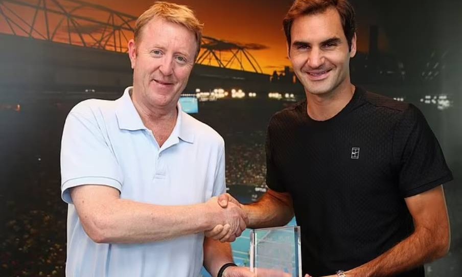 Australian Open: Πέθανε ο δημοσιογράφος της Daily Mail, Μάικ Ντίκσον