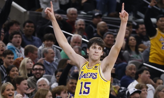 NBA: Φοβεροί Λέικερς στη Βοστώνη! Χωρίς ΛεΜπρον Τζέιμς και Άντονι Ντέιβις, αλλά με απίθανο Ρίβς