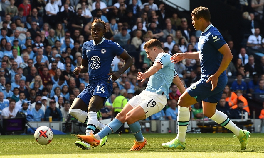 Οι μάχες σε Premier League, Serie A και Liga με πολλές στοιχηματικές επιλογές από το Pamestoixima.gr
