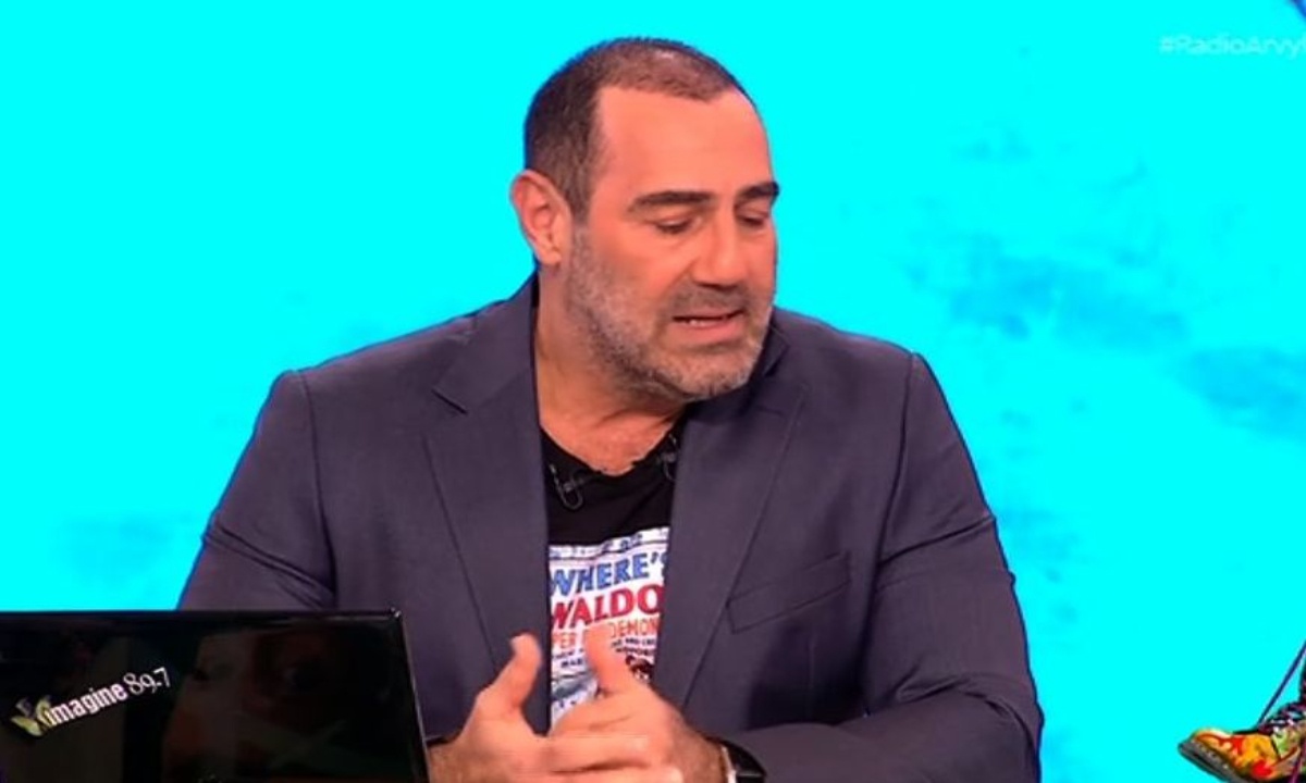 Συγκλονισμένος ο Αντώνης Kανάκης: «Μάθαμε πριν λίγο ότι 'έφυγε'»