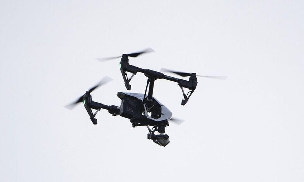 Η ΕΛΑΣ «επιστρατεύει» και drones για τον έλεγχο της κυκλοφορίας στους δρόμους της Αττικής – Βίντεο