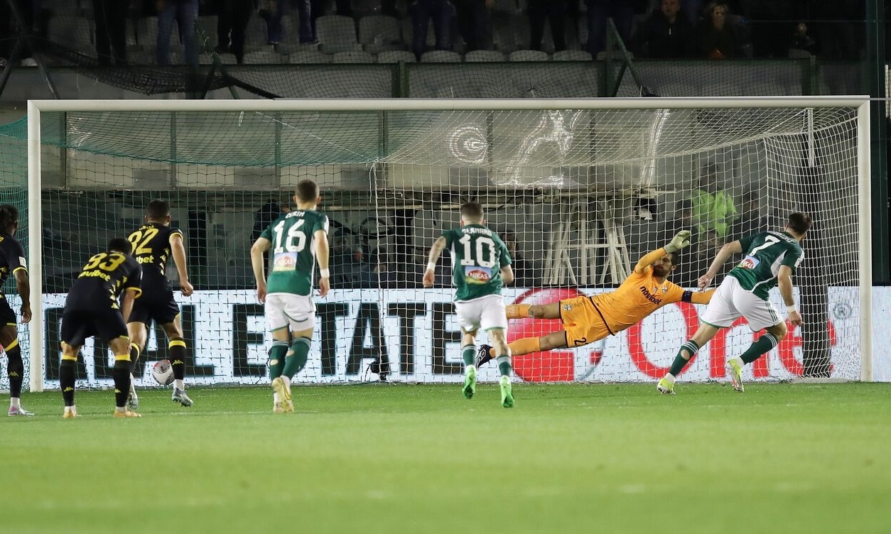 Super League Βαθμολογία: Νίκες του Big-4 και καμία αλλαγή στην κορυφή