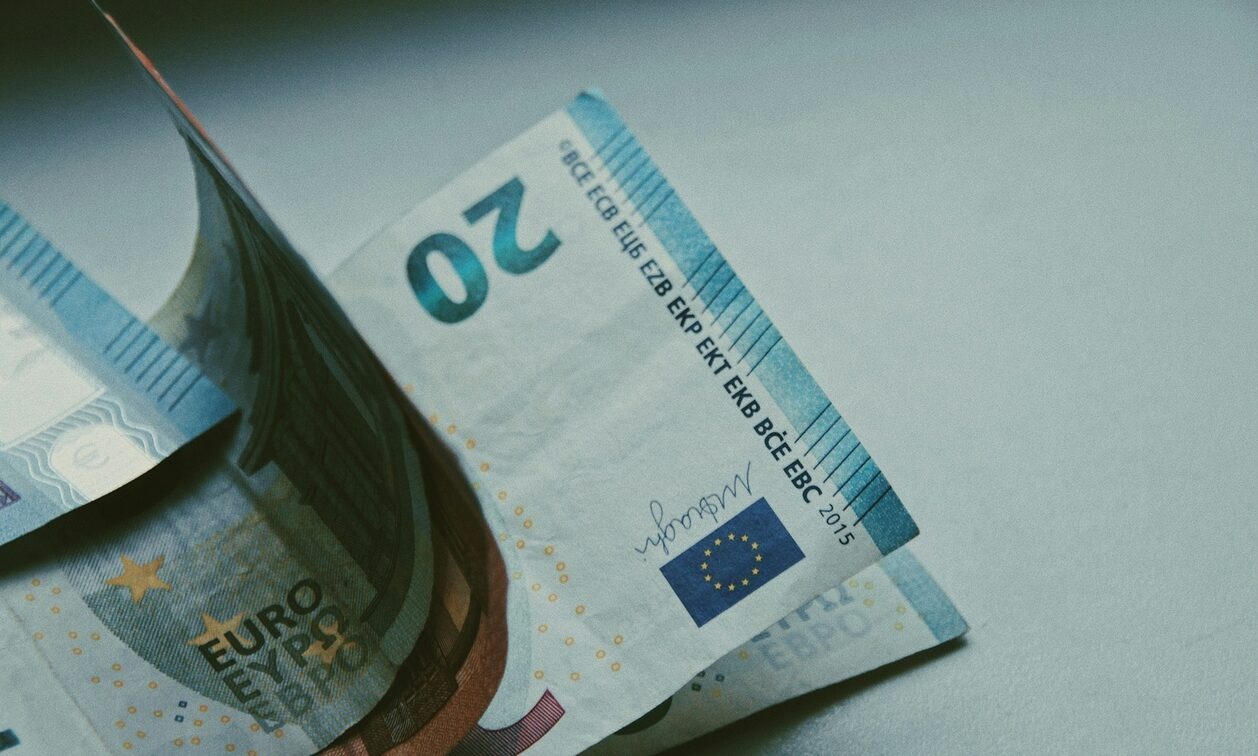 Τράπεζες: Προσοχή στις συναλλαγές στο τέλος Μαρτίου - Τι θα γίνει με τις μισθοδοσίες