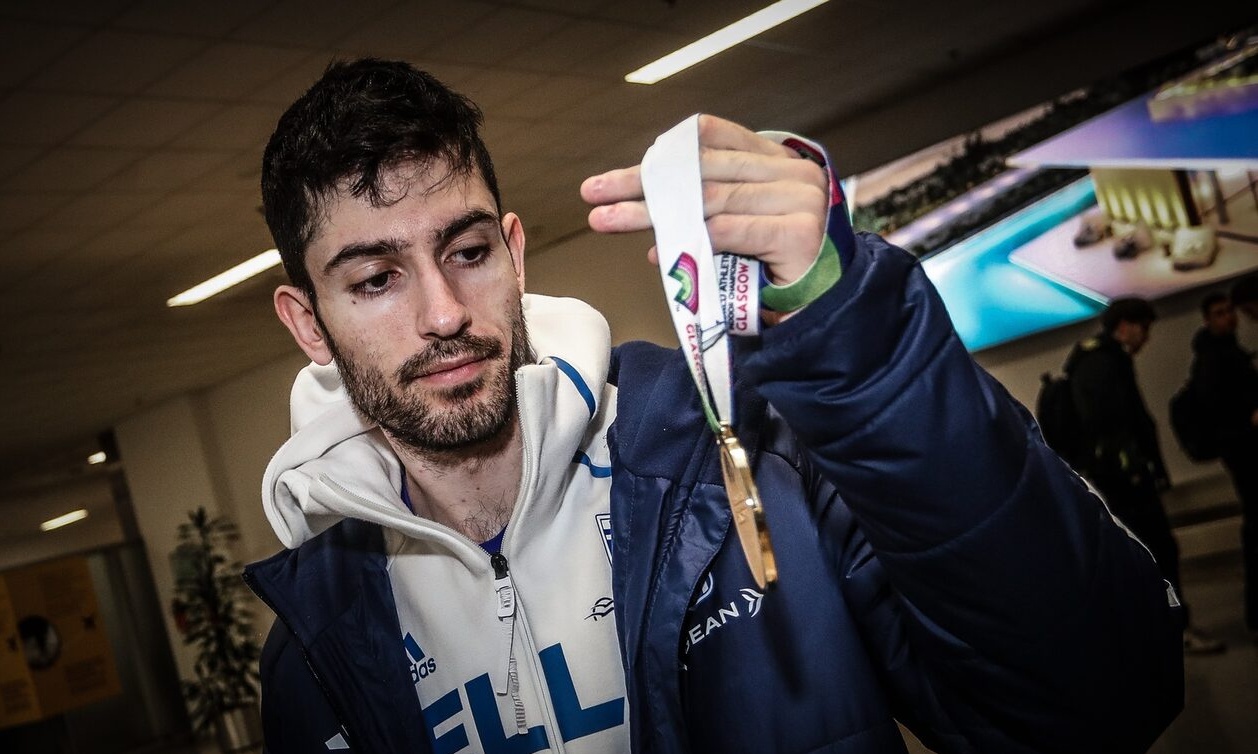 Μίλτος Τεντόγλου: Μυθική ατάκα για μετάλλιο - «Είναι σάπιο | Δεν το αφιερώνω πουθενά» (videos)