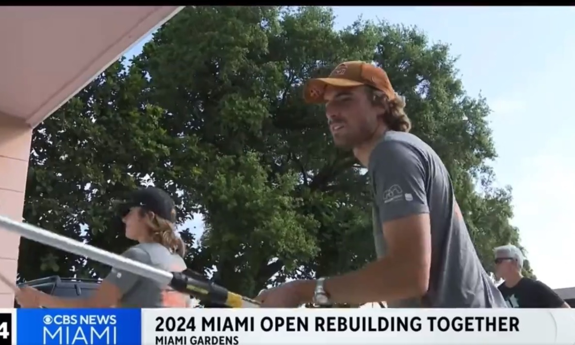 Στέφανος Τσιτσιπάς: Έλαβε μέρος σε πρόγραμμα κοινωνικής εργασίας - «Μου αρέσει να βοηθάω»