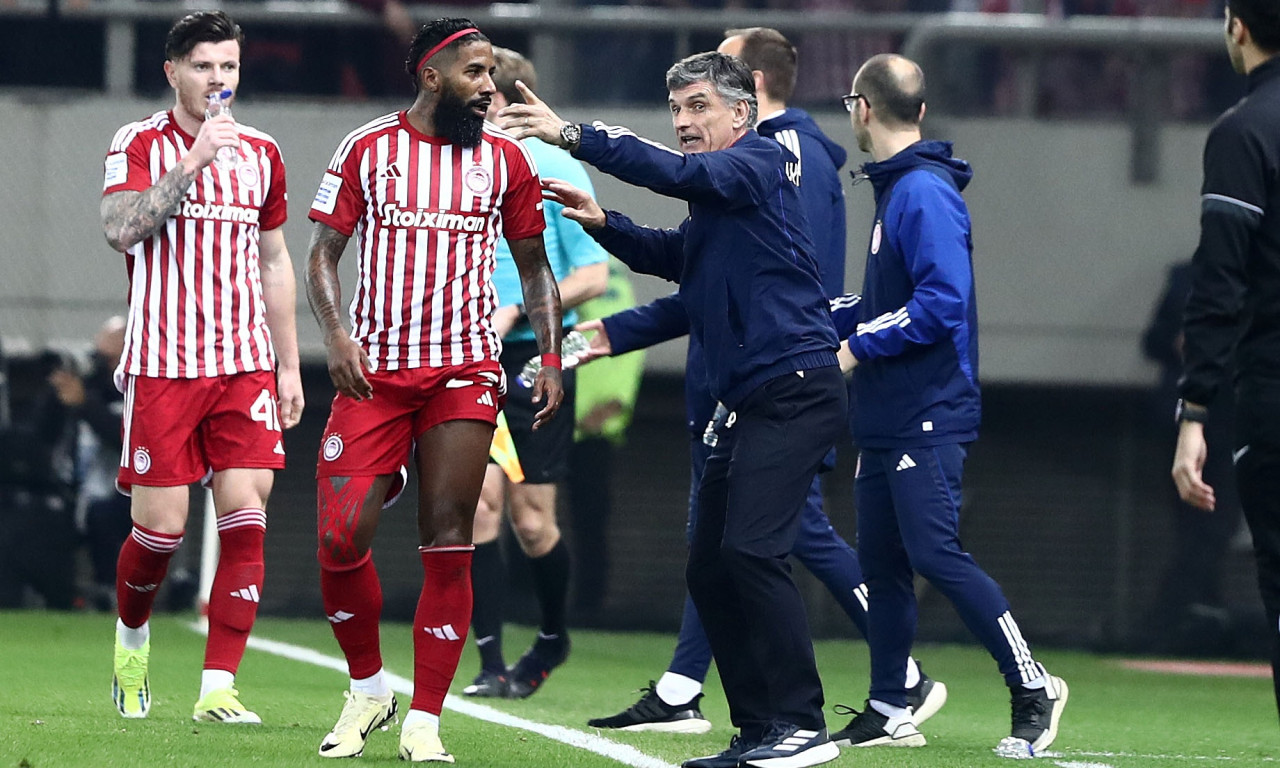 ΑΕΚ – Ολυμπιακός: «Δεν συμβιβαζόμαστε με τίποτα άλλο πλην της νίκης» - Όσα είπε ο Μεντιλίμπαρ