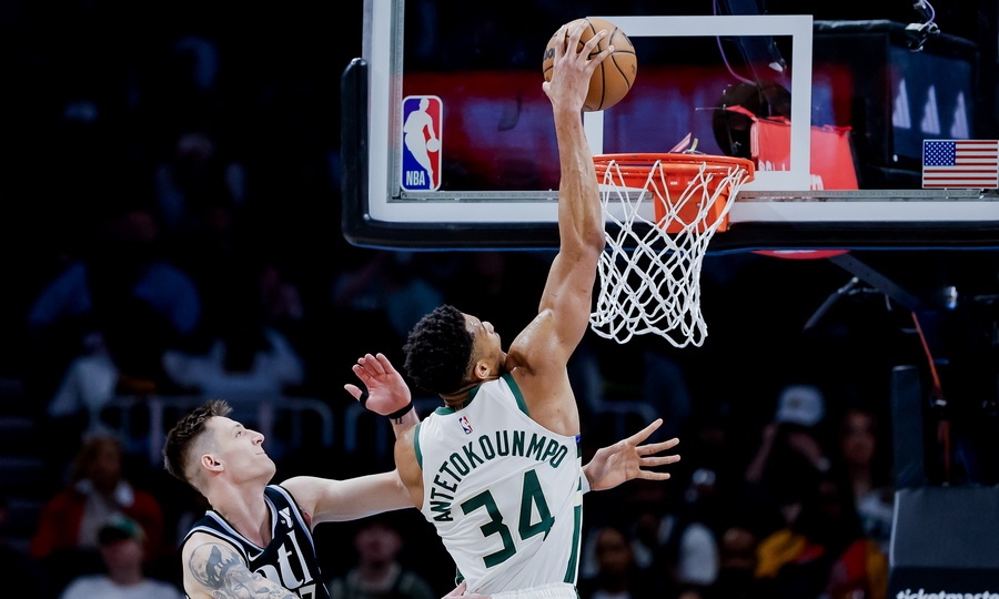 NBA: Στην κορυφή ο Γιάννης Αντετοκούνμπο με την καρφωματάρα του κόντρα στους Χοκς (videos)