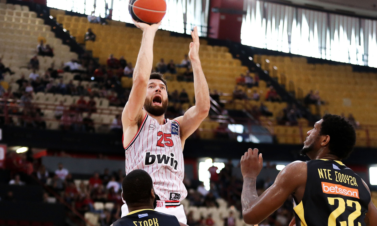 Ολυμπιακός – Άρης 85-79: Τον γλίτωσαν ο Πίτερς και... βολές - Έξαλλος με Τσαρούχα ο Μπαρτζώκας