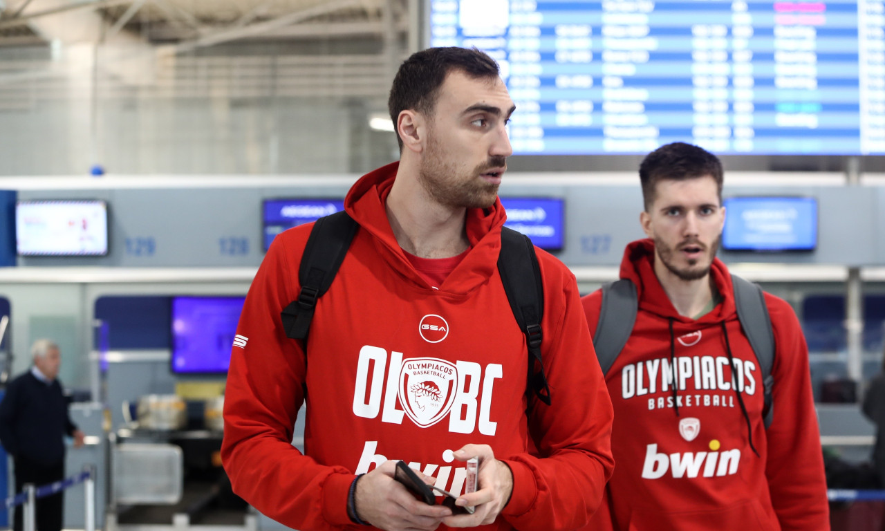 Euroleague, Ερυθρός Αστέρας - Ολυμπιακός: Εκτός Μιλουτίνοφ και Πετρούσεφ - Η αποστολή για Βελιγράδι